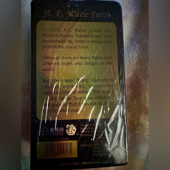 Tarot Cards - Holographic Quality New in Box Set - Picture 5 of 9